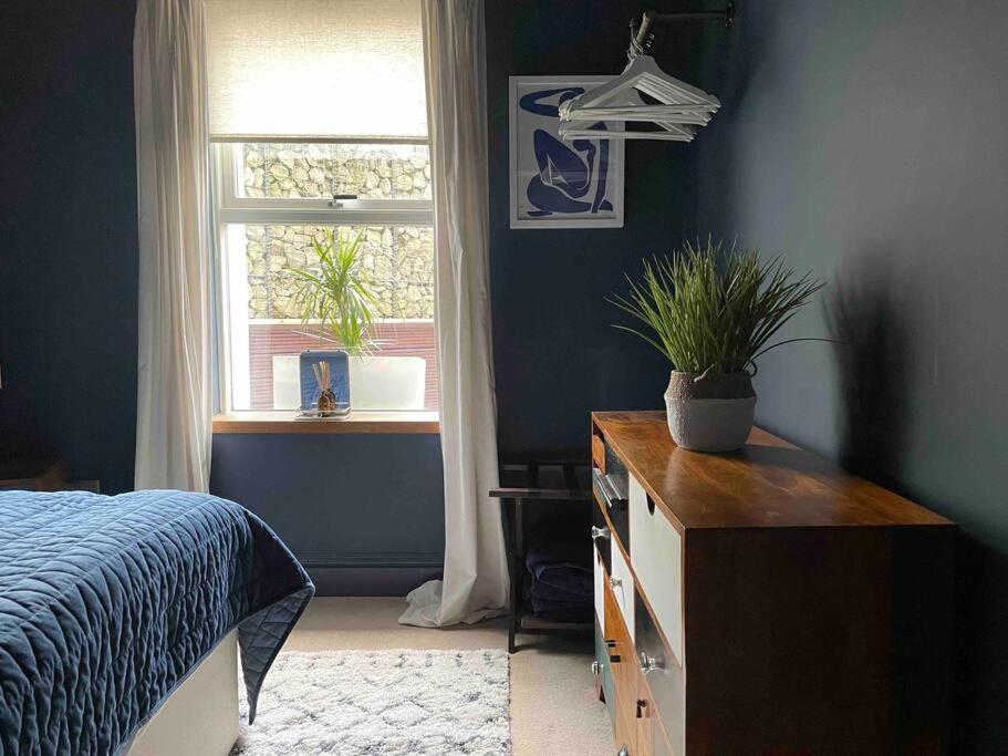 Stunning Apartment By The Leas, West End Folkestone Esterno foto